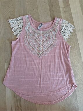 Girls Pink Lace-Sleeve Top with Embroidered Heart Motif